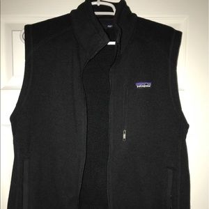 Men’s black/dark grey Patagonia Vest